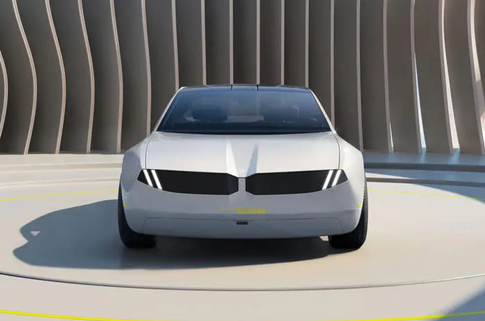 BMW i Vision Dee concept previews future 3 Series